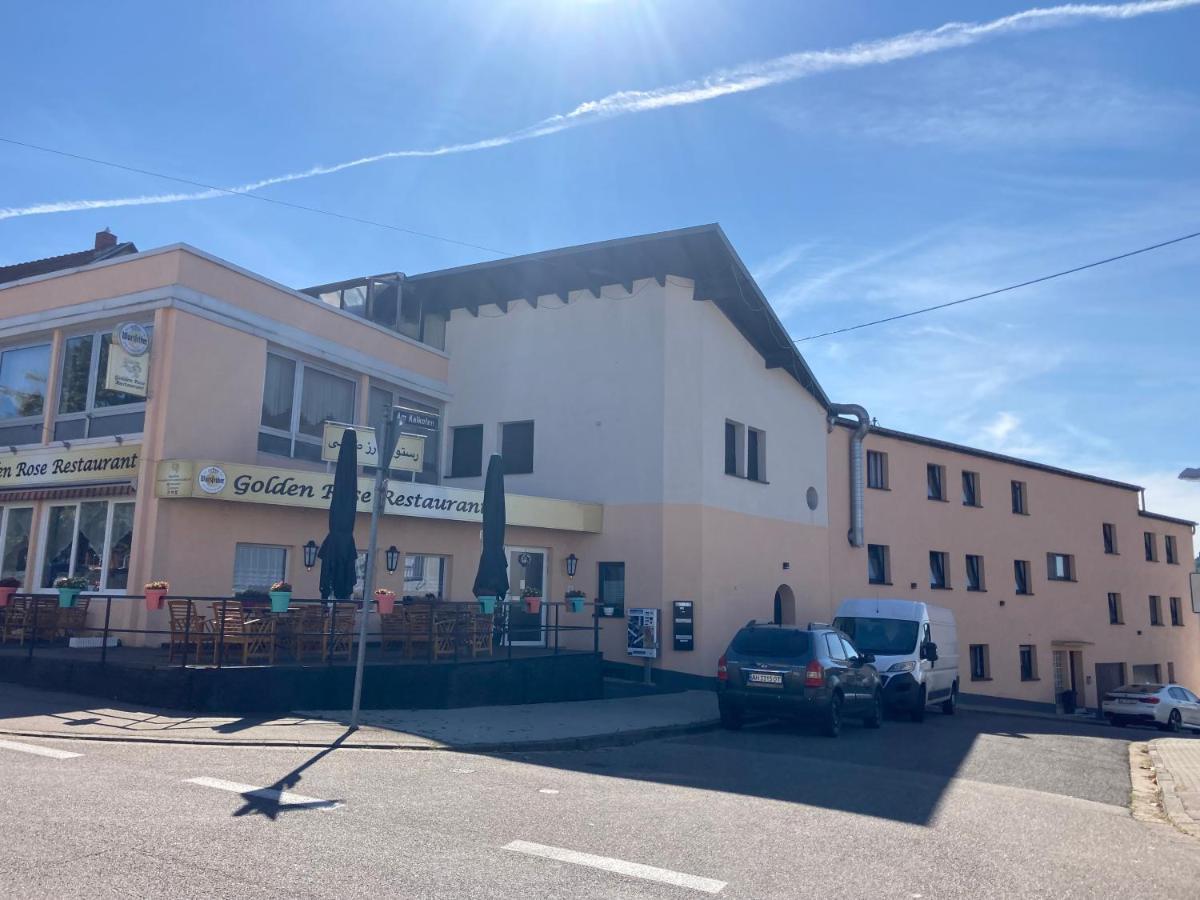 Mikroapartments Klarenthal Saarbrücken Esterno foto